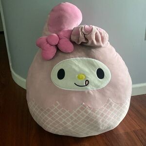LARGE MY MELODY SQUISHMALLOW